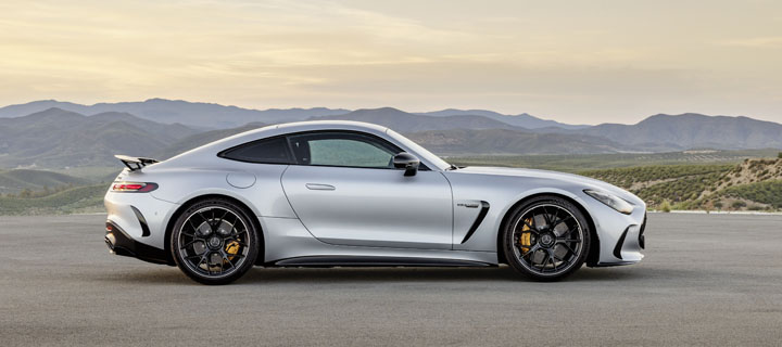 Mercedes-Benz Unveils New AMG GT Coupé